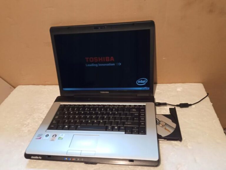 Skuteczne sposoby na czyszczenie laptopa Toshiba Satellite L750