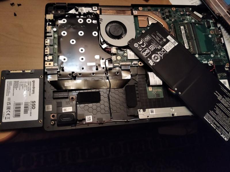 Najczęstsze błędy przy demontażu dysku