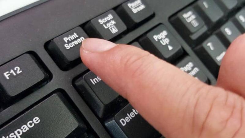 Prosty przewodnik: Jak zrobić print screen na laptopie Lenovo?