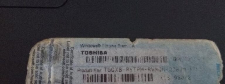 Jak odzyskać klucz do Windows 8 na laptopie Lenovo
